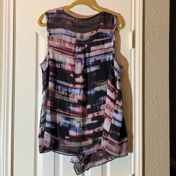 Simply Vera Multicolored Chiffon Tank Top - Picture 4 of 4